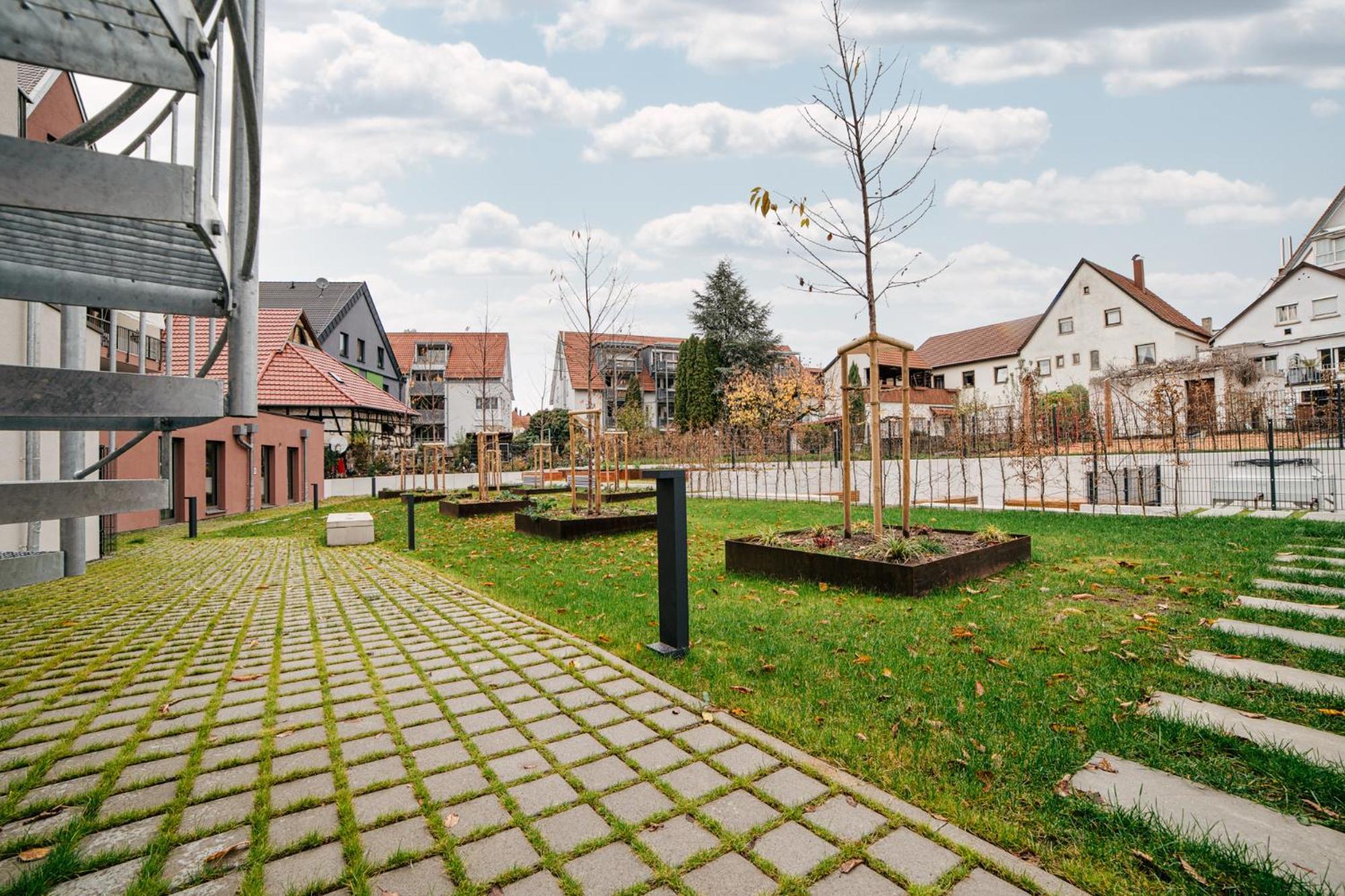Zentrahome - Balkon Outlet Zentral Smarttv Business Metzingen  Esterno foto